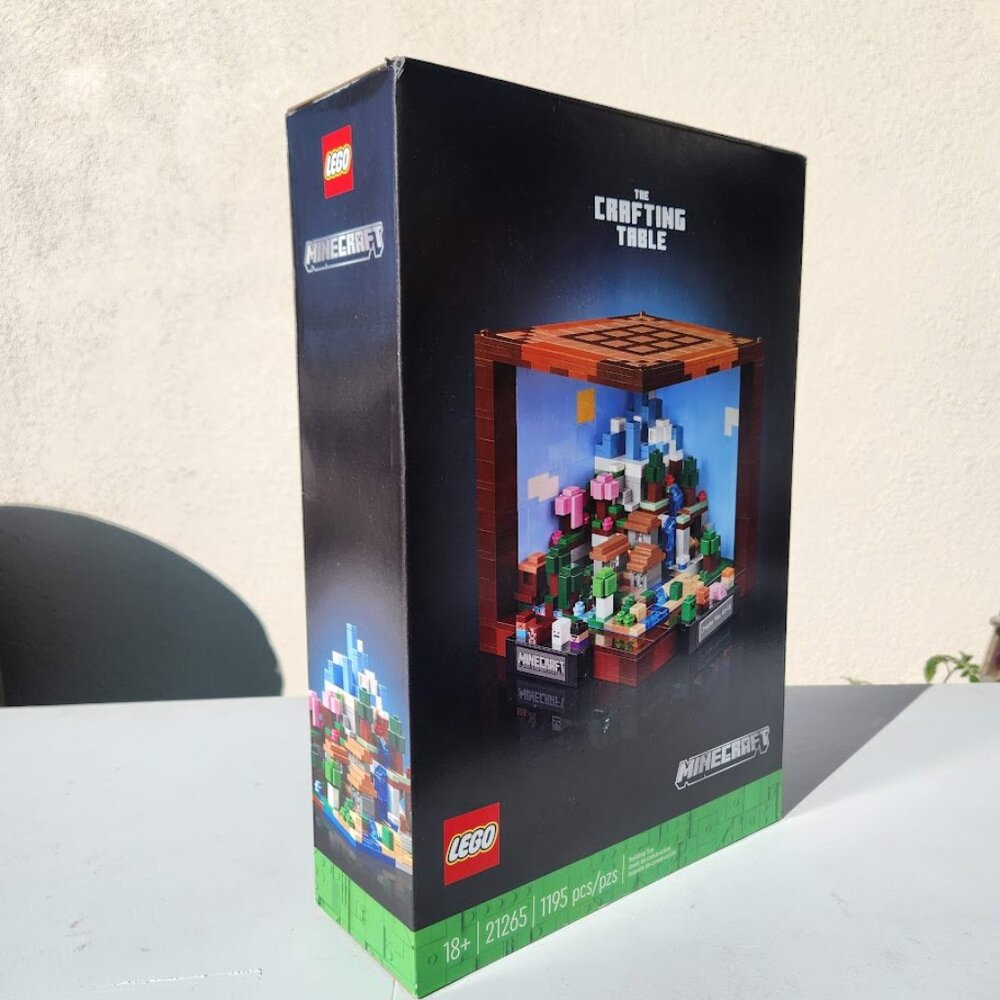 New LEGO Minecraft Crafting Table Toy Building Set 21265 Minecraft Figures, Mobs - Picture 9 of 15